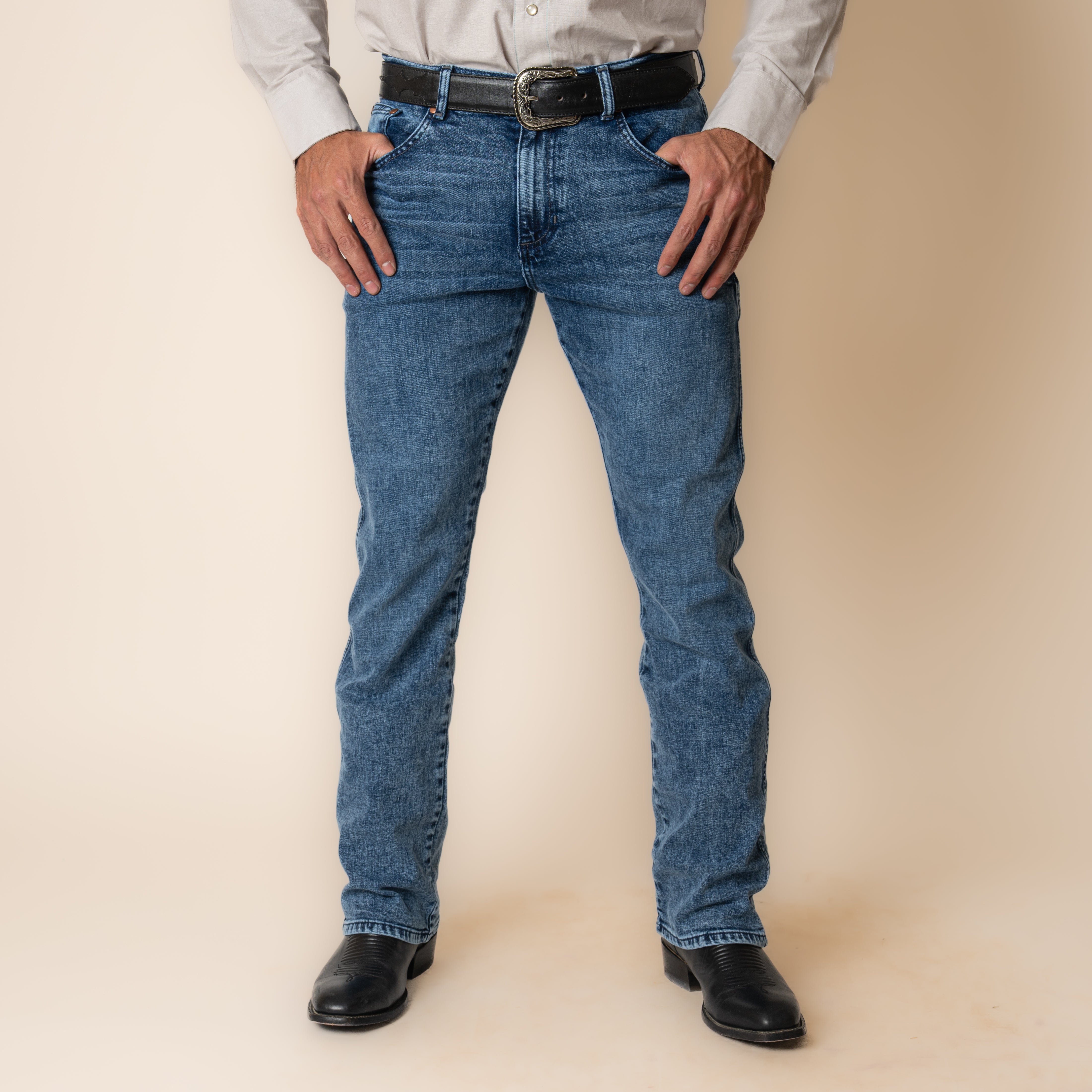 Jeans Wrangler Retro Slim Boot Caballero
