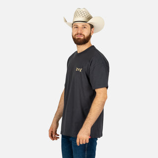 Playera Kimes Ranch Cavel Graphite Black Caballero