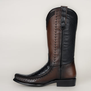 Bota Cuadra Fuscus Cola Belly Plunge Negro Caballero