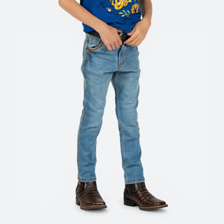 Jeans Wrangler 20X Slim Straight Niño
