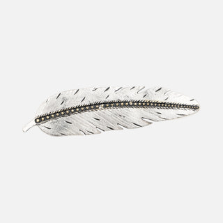 Pluma Plateada